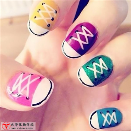 成都美甲学校排名